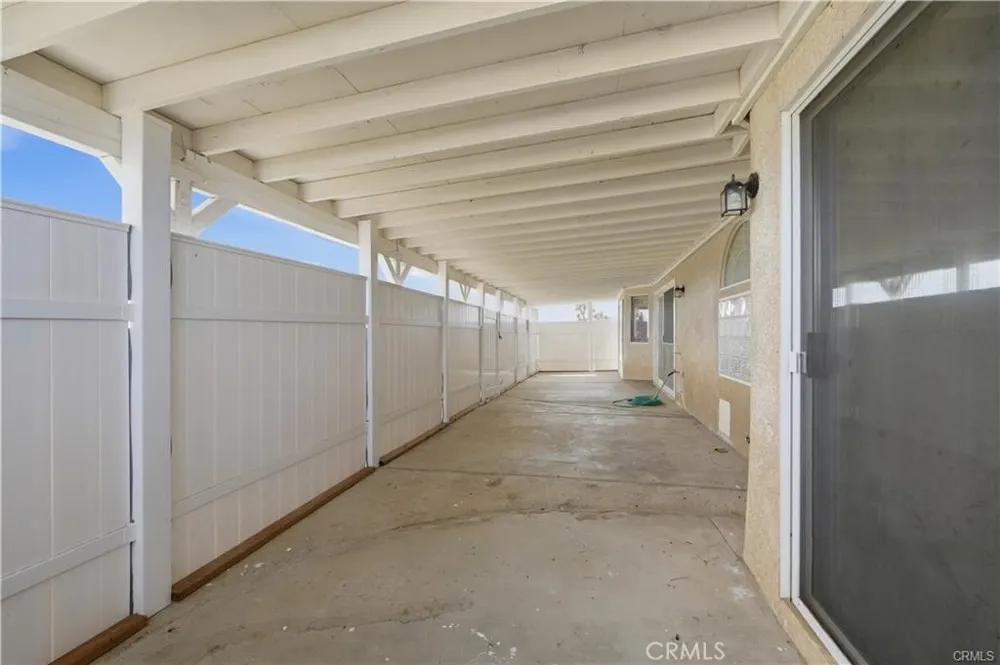 12035 Barbet Phelan, CA 92371