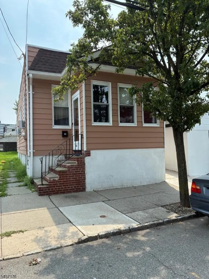 46 Lake St Belleville, NJ 07109