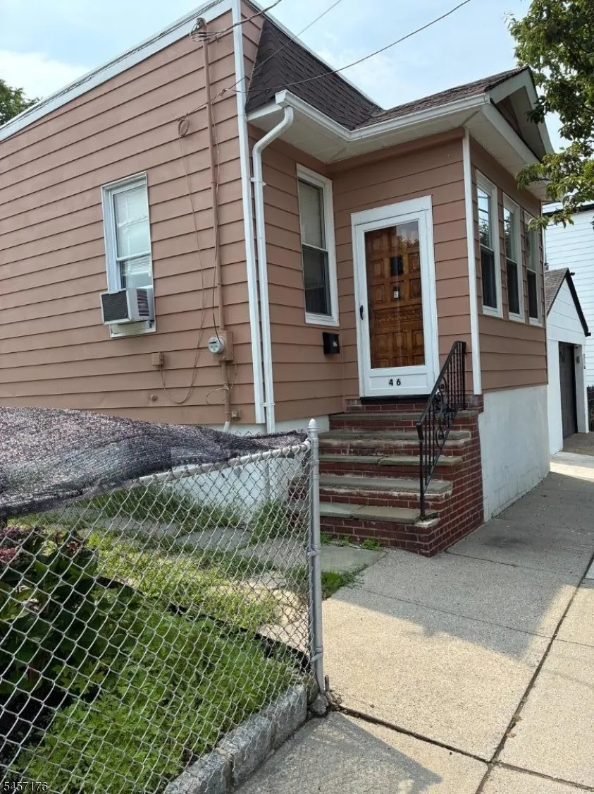 46 Lake St Belleville, NJ 07109