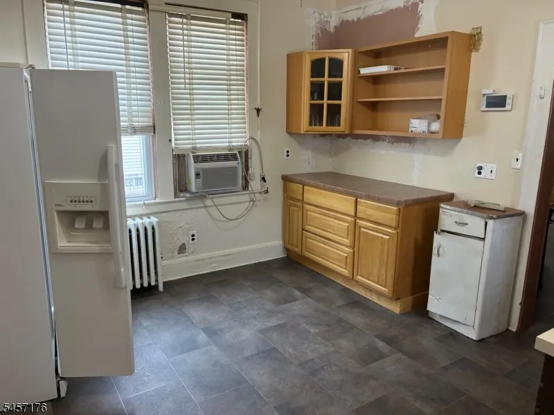 46 Lake St Belleville, NJ 07109