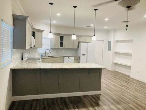 2301 SW Barber Lane