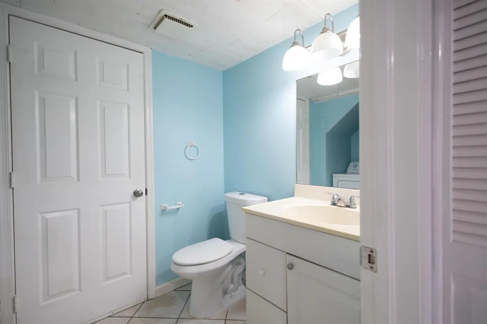 110 Weybridge Circle #A Royal Palm Beach, FL 33411