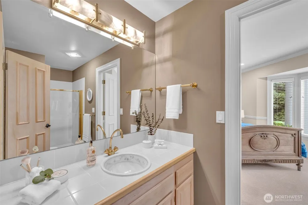 18817 NE 157th Street Woodinville, WA 98072