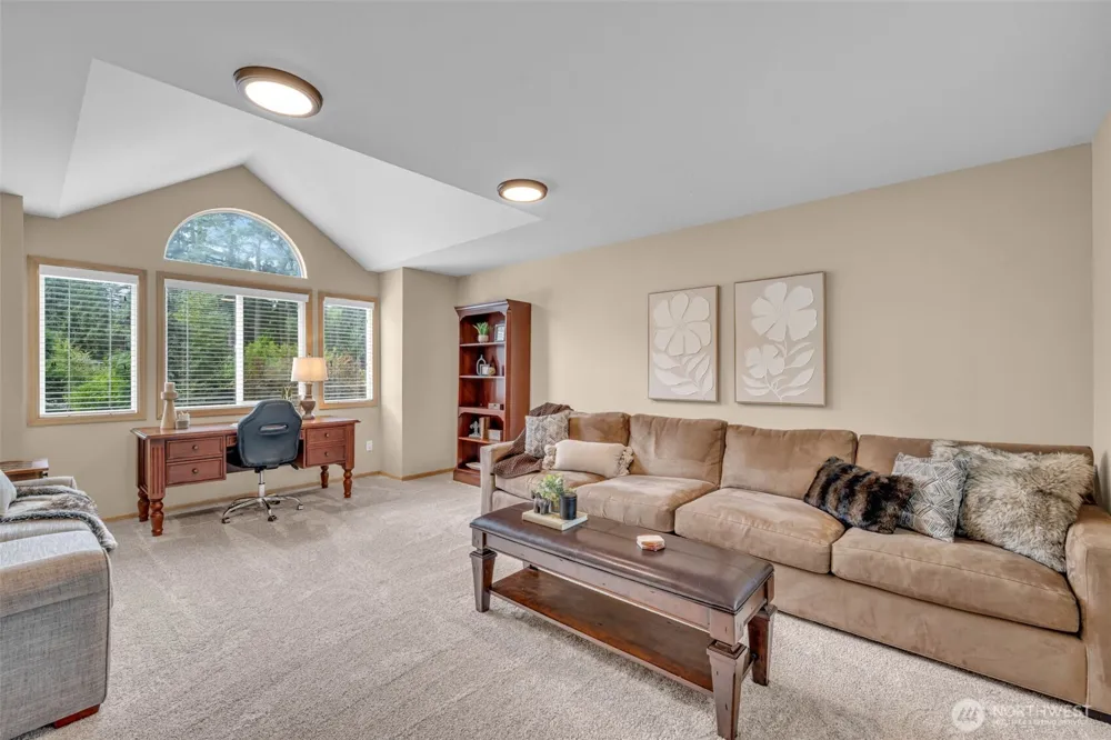 18817 NE 157th Street Woodinville, WA 98072