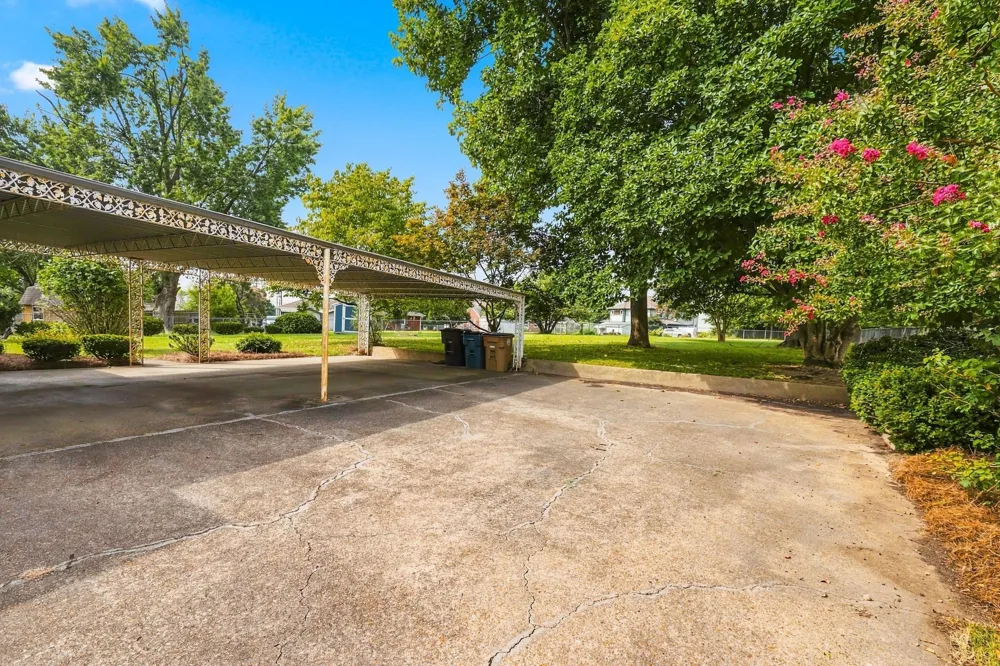 2907 Eastland Ave Nashville, TN 37206