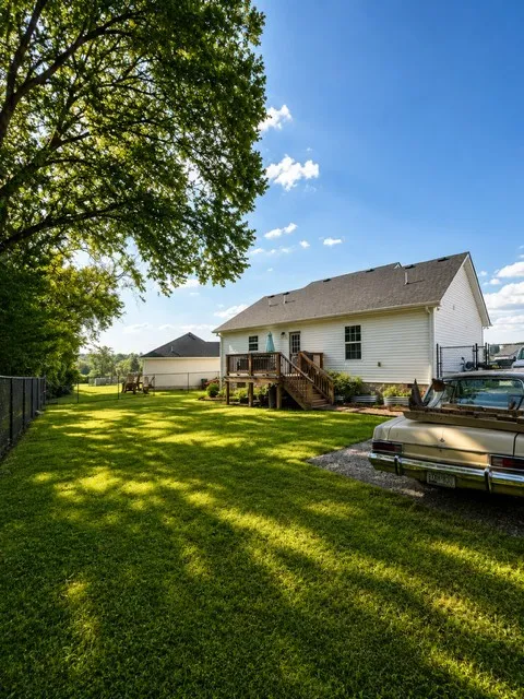 715 Caroline Ct Lewisburg, TN 37091