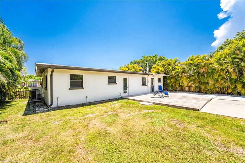 410 W Grace Street Punta Gorda, FL 33950