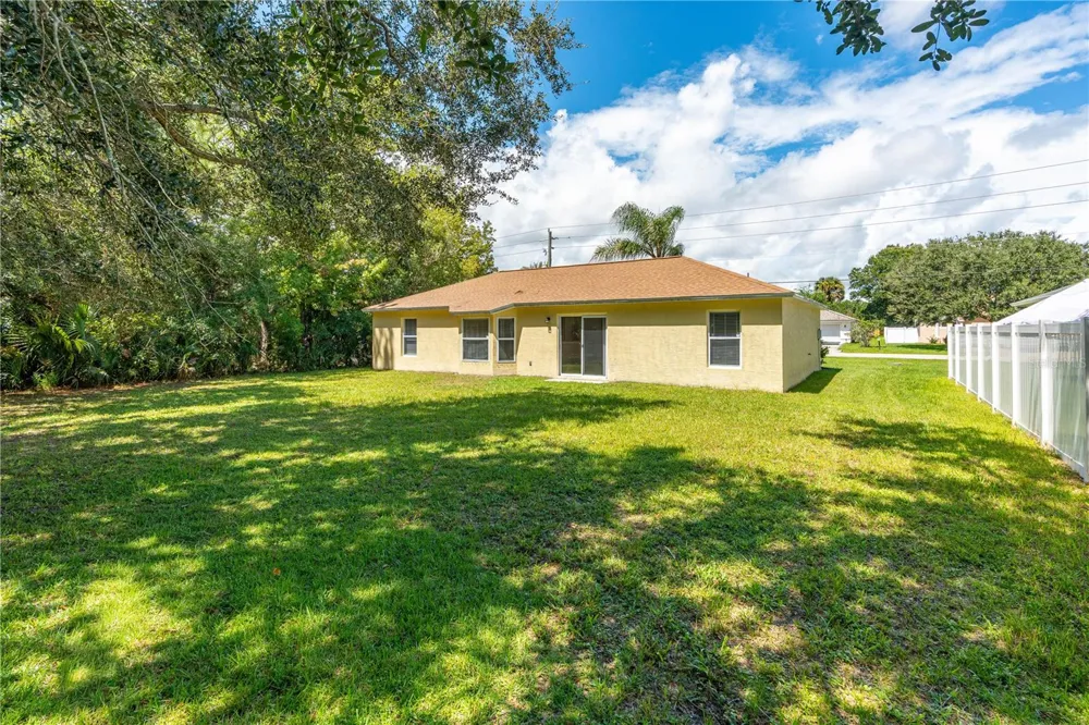 94 BIRD OF PARADISE DRIVE Palm Coast, FL 32137