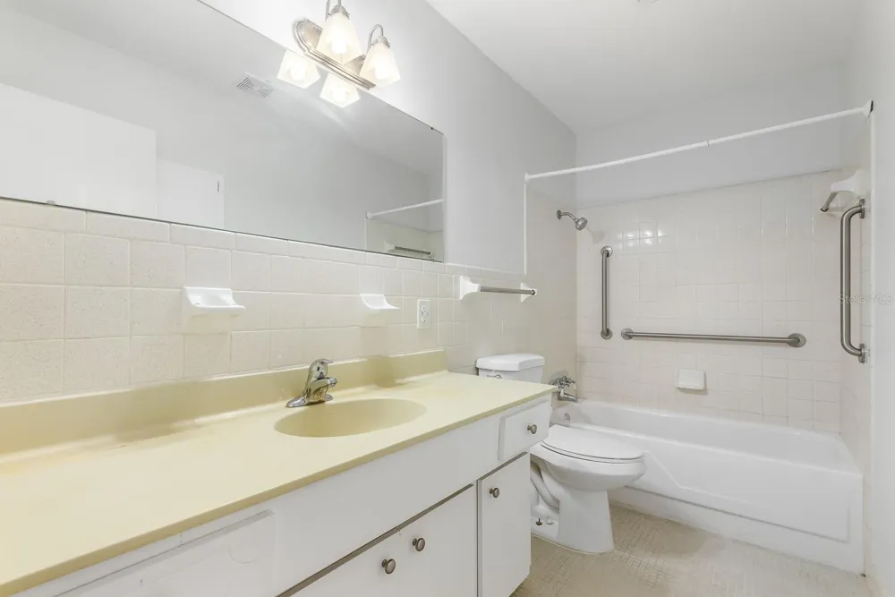 3775 59TH STREET #2 St Petersburg, FL 33710