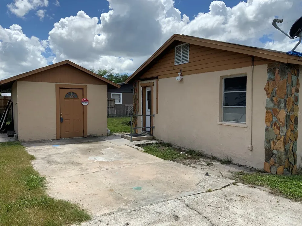 2118 1ST AVENUE E Palmetto, FL 34221
