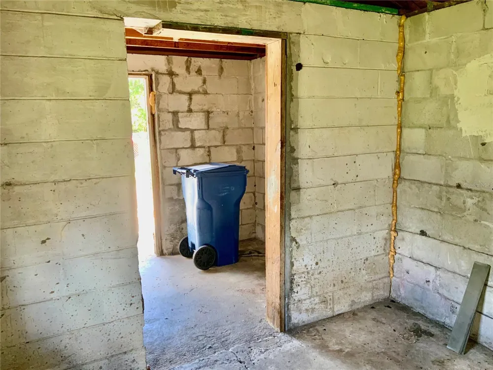 2118 1ST AVENUE E Palmetto, FL 34221