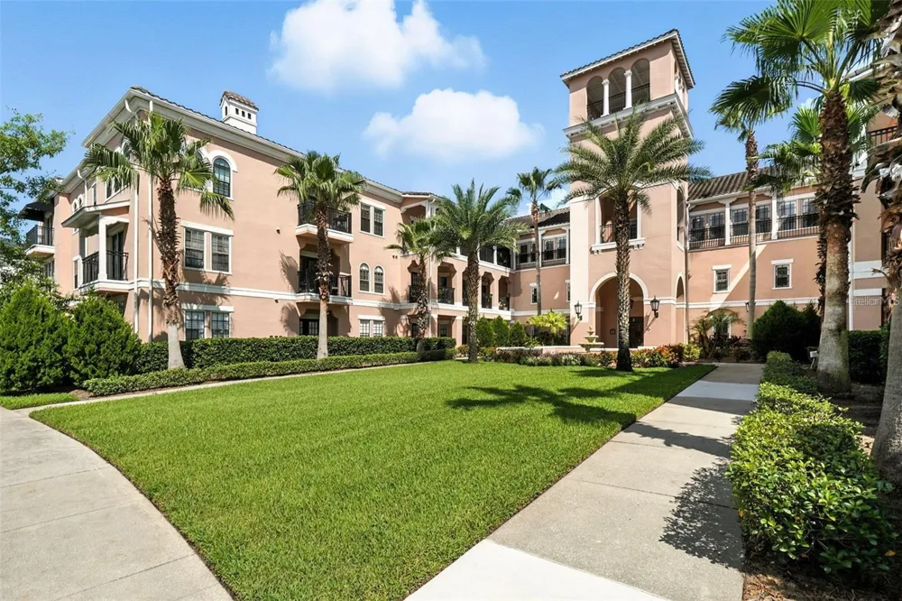211 LONGVIEW AVENUE #306 Celebration, FL 34747