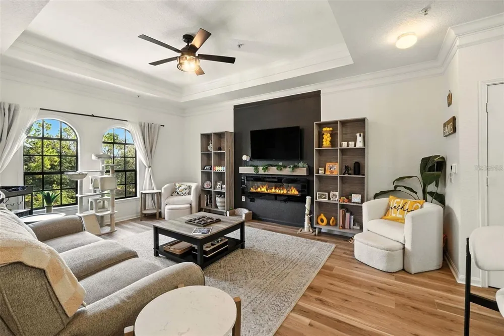211 LONGVIEW AVENUE #306 Celebration, FL 34747