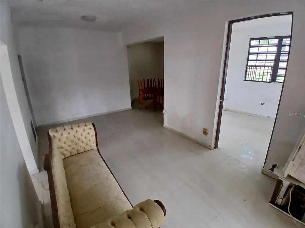 2 ESTEBAN QUINTANA STREET Guaynabo, PR 00966