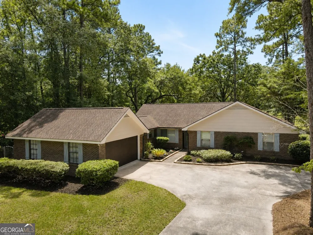 211 Cherokee TRL Hinesville, GA 31313