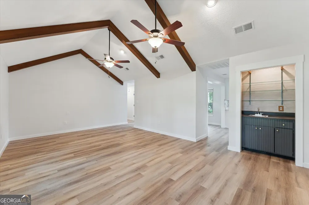 211 Cherokee TRL Hinesville, GA 31313