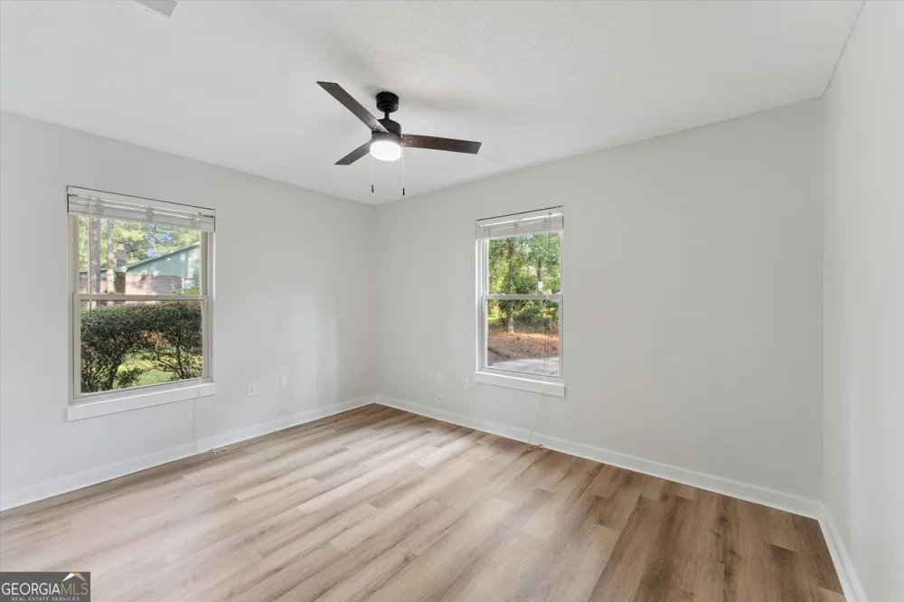 211 Cherokee TRL Hinesville, GA 31313