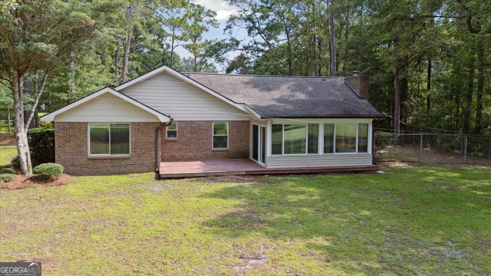 211 Cherokee TRL Hinesville, GA 31313