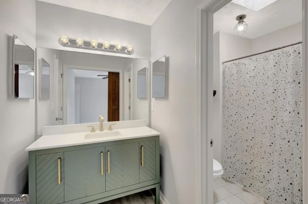 506 Iris GLN Peachtree City, GA 30269