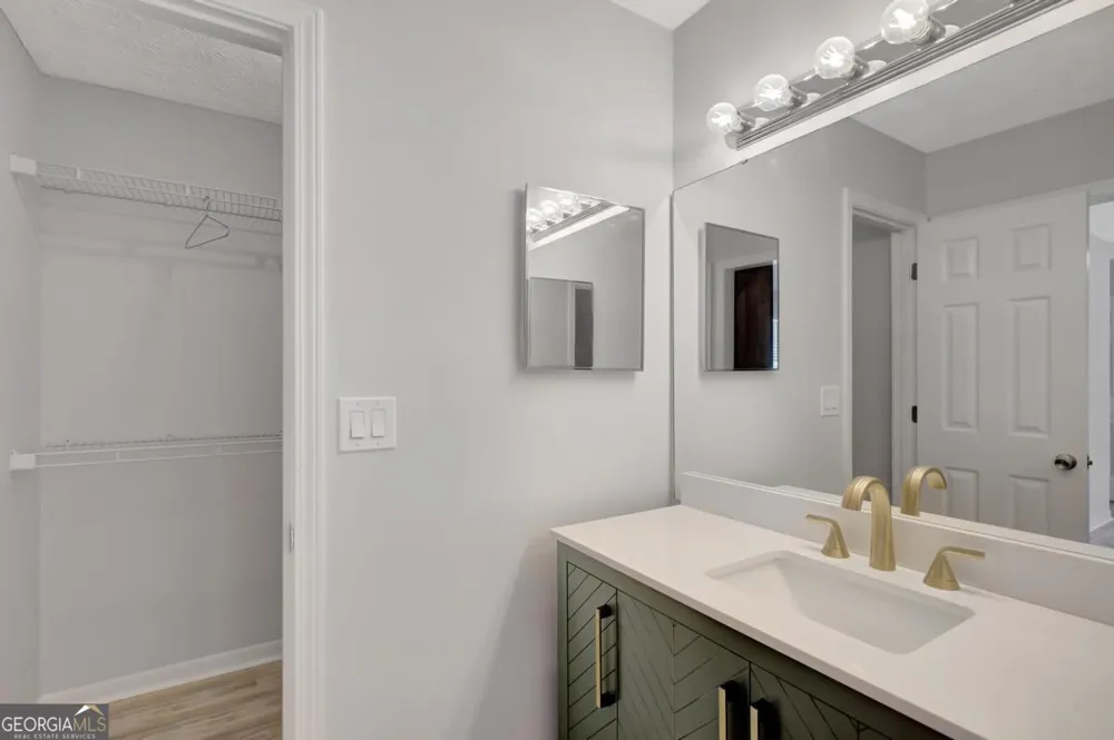 506 Iris GLN Peachtree City, GA 30269
