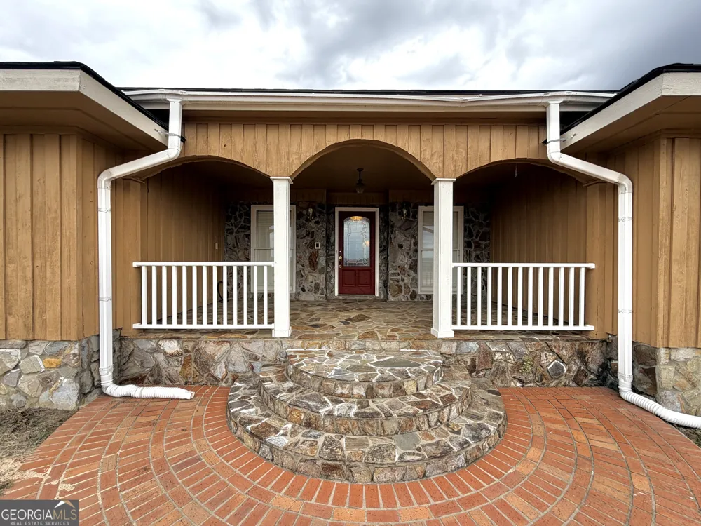 2166 Ga Highway 199 Mount Vernon, GA 30445
