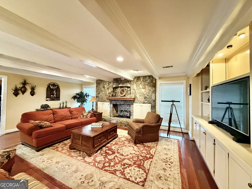 2166 Ga Highway 199 Mount Vernon, GA 30445