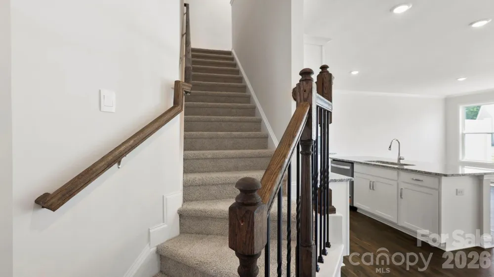 58 Creekview Road Hendersonville, NC 28792