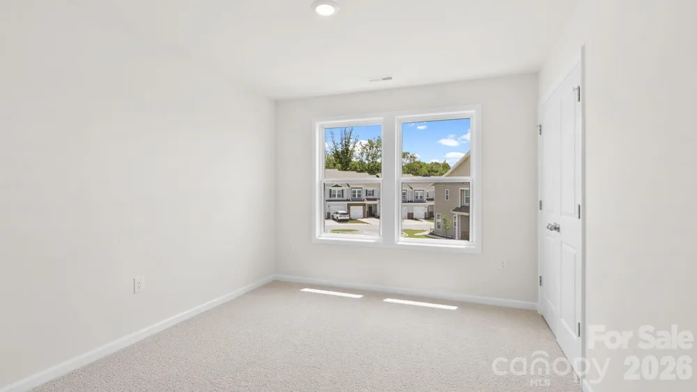 58 Creekview Road Hendersonville, NC 28792