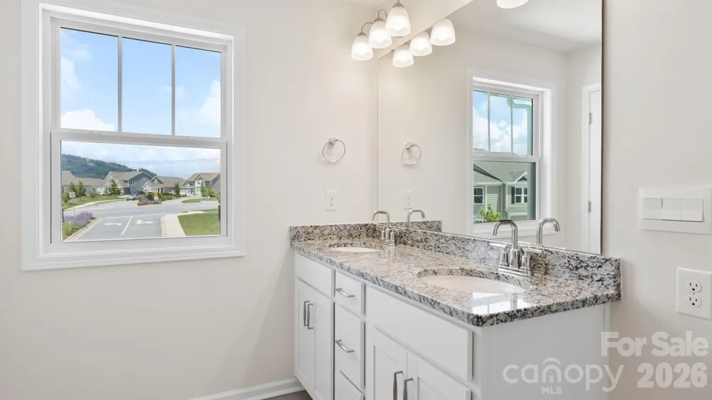 58 Creekview Road Hendersonville, NC 28792