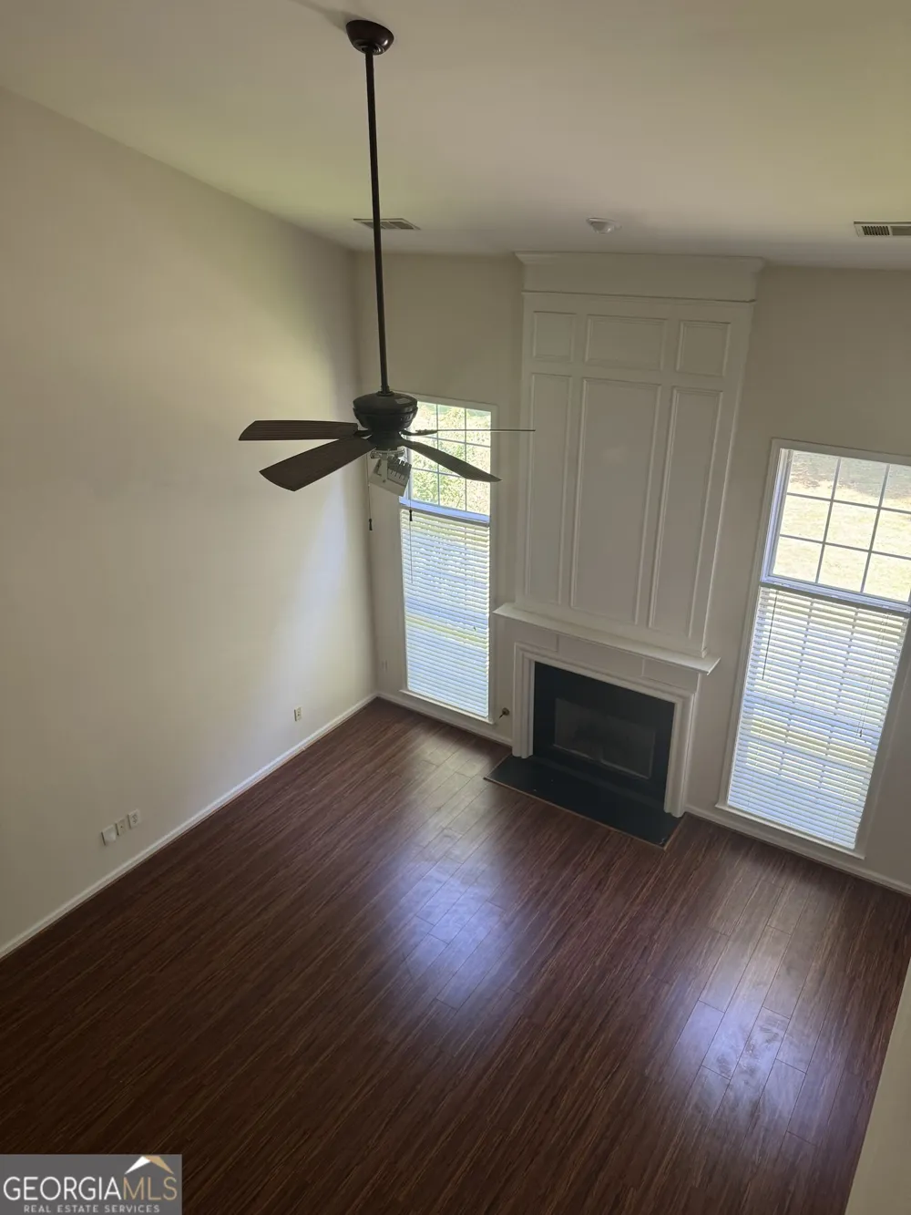 125 Friars Head DR Suwanee, GA 30024