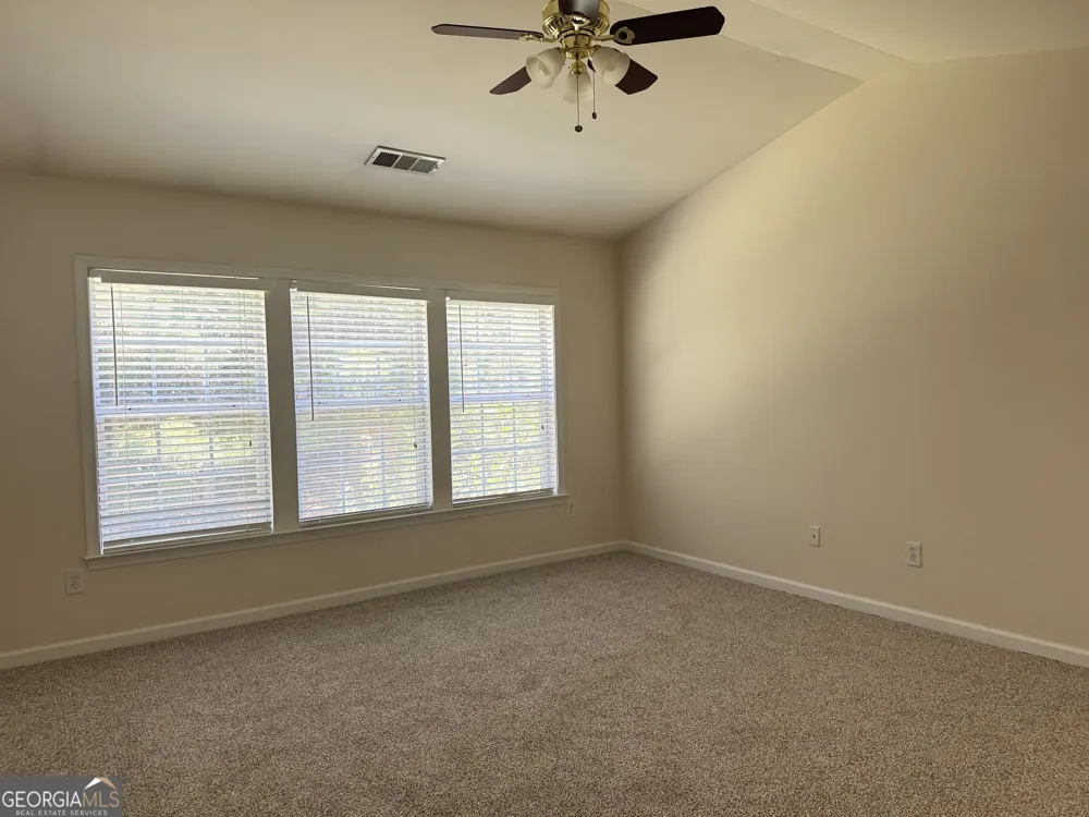 125 Friars Head DR Suwanee, GA 30024