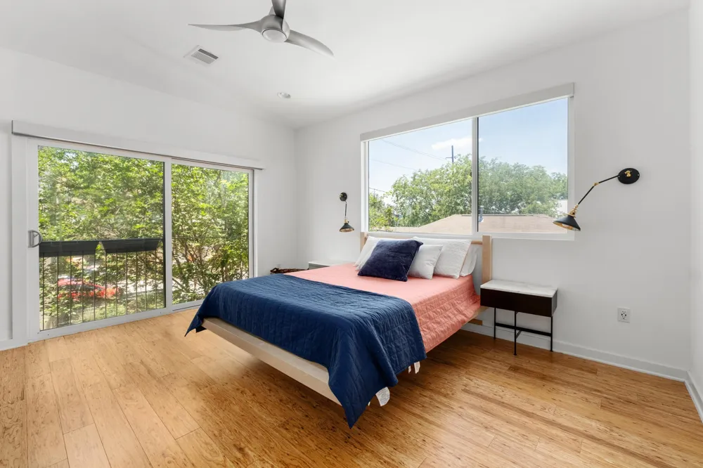 1606 Salina Street Austin, TX 78702