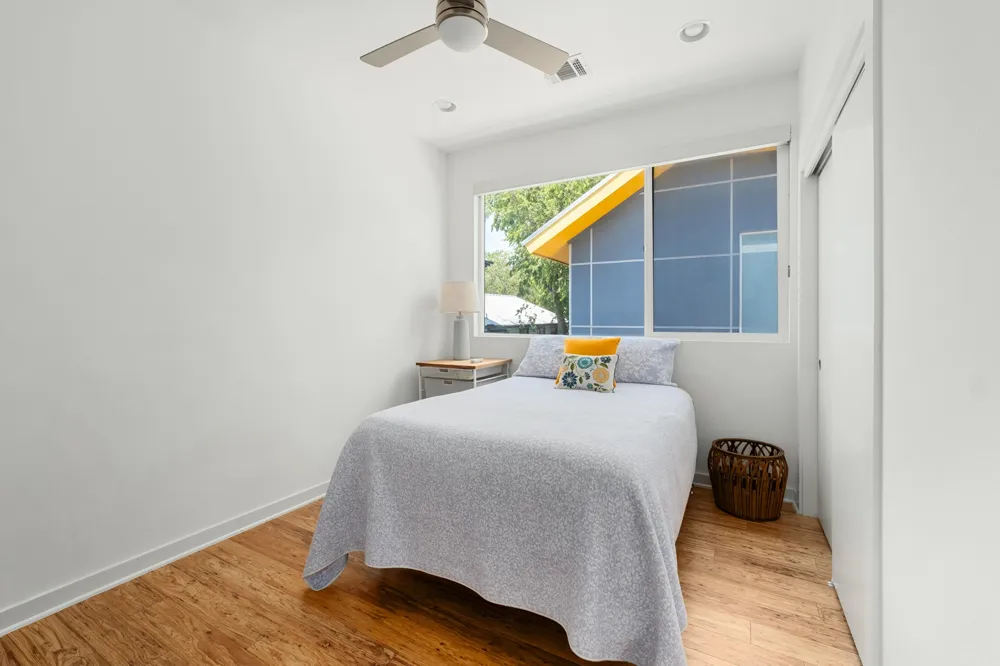 1606 Salina Street Austin, TX 78702