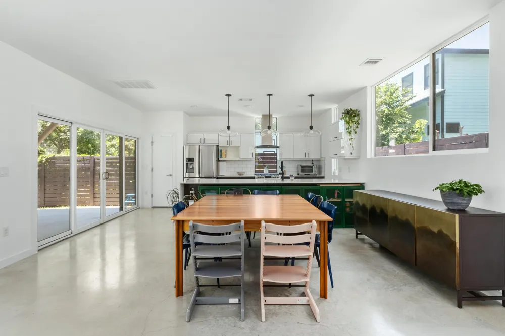 1606 Salina Street Austin, TX 78702