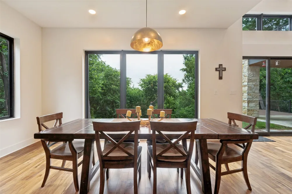 608 Redbud Court Cedar Hill, TX 75104