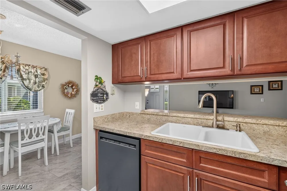 Royal Canadian Trace #3 Fort Myers, FL 33907