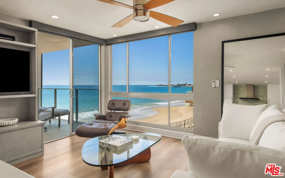 22548 Pacific Coast Highway #308 Malibu, CA 90265