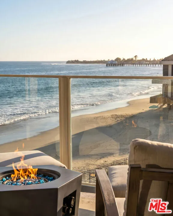 22548 Pacific Coast Highway #308 Malibu, CA 90265