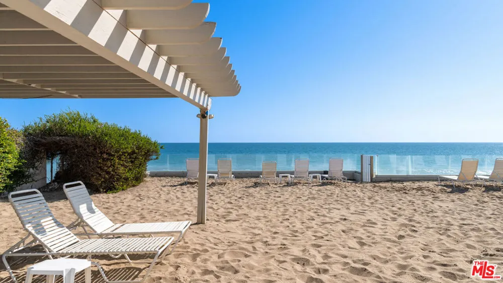 22548 Pacific Coast Highway #308 Malibu, CA 90265