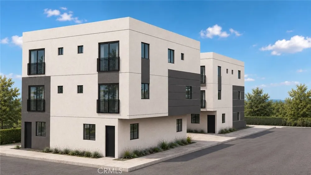 1511 S New Hampshire Los Angeles, CA 90006