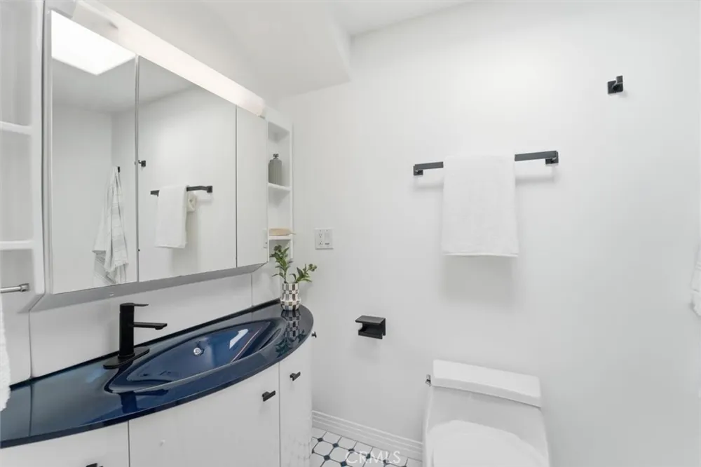 320 Paseo De La Playa #E Redondo Beach, CA 90277