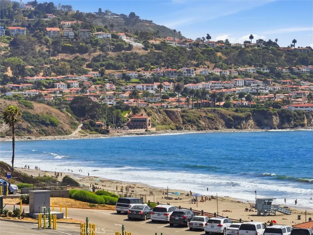 320 Paseo De La Playa #E Redondo Beach, CA 90277