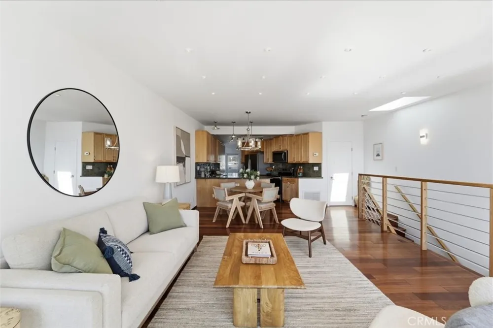 320 Paseo De La Playa #E Redondo Beach, CA 90277