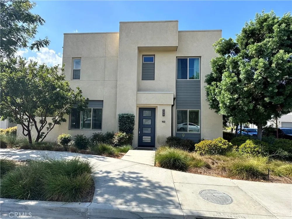 102 Menkar Irvine, CA 92618