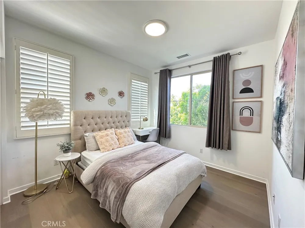 102 Menkar Irvine, CA 92618