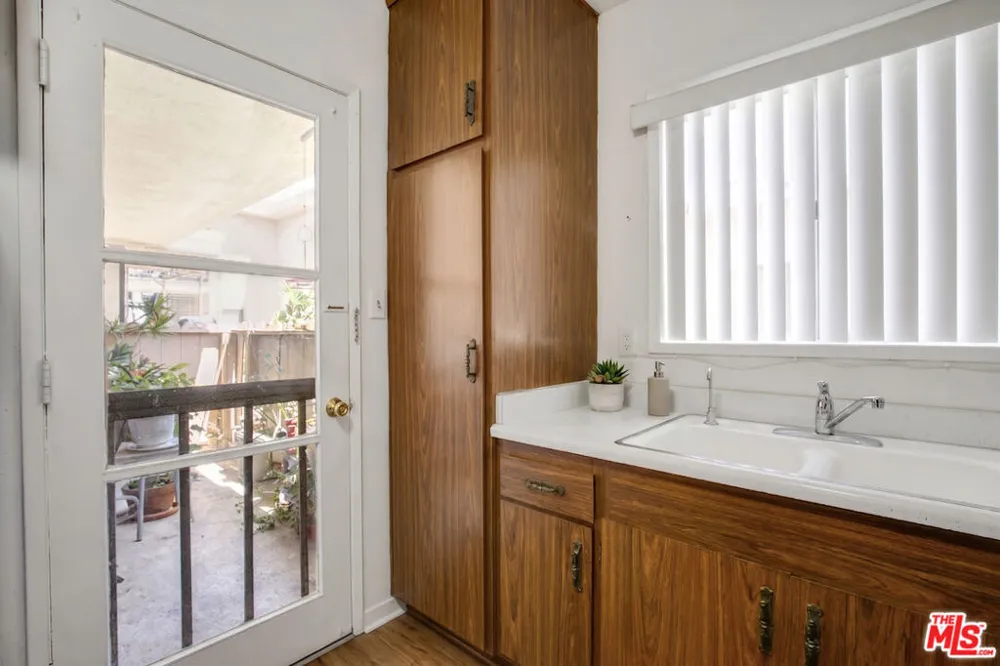 3444 Emerald Street Torrance, CA 90503