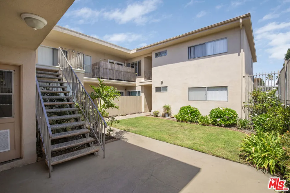3444 Emerald Street Torrance, CA 90503