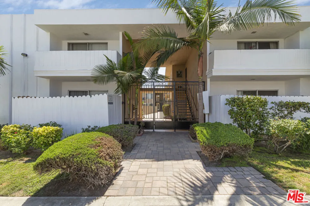 3444 Emerald Street Torrance, CA 90503