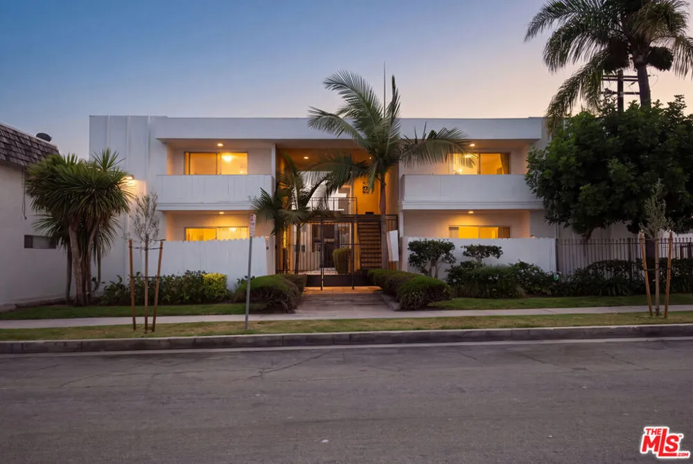 3444 Emerald Street Torrance, CA 90503