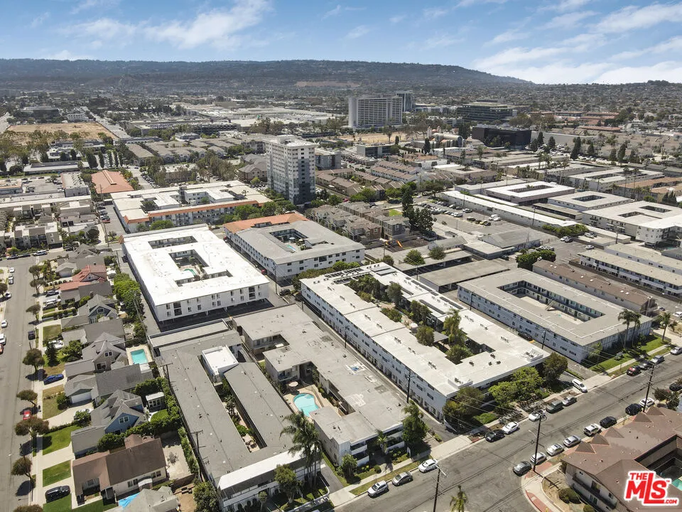 3444 Emerald Street Torrance, CA 90503